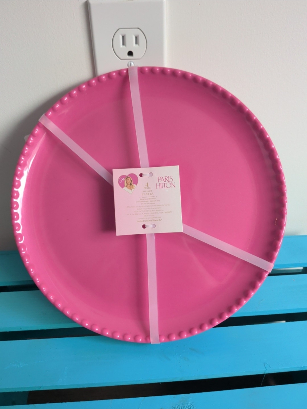 Paris Hilton Melamime Plates Dark Glittery Pink With Beaded Edges Set Of Four